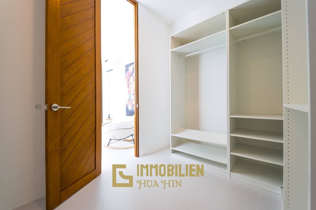 Golfplatz Lage / Einzugsbereit / 1.150 qm Grundstück / 320 qm Wohnfläche