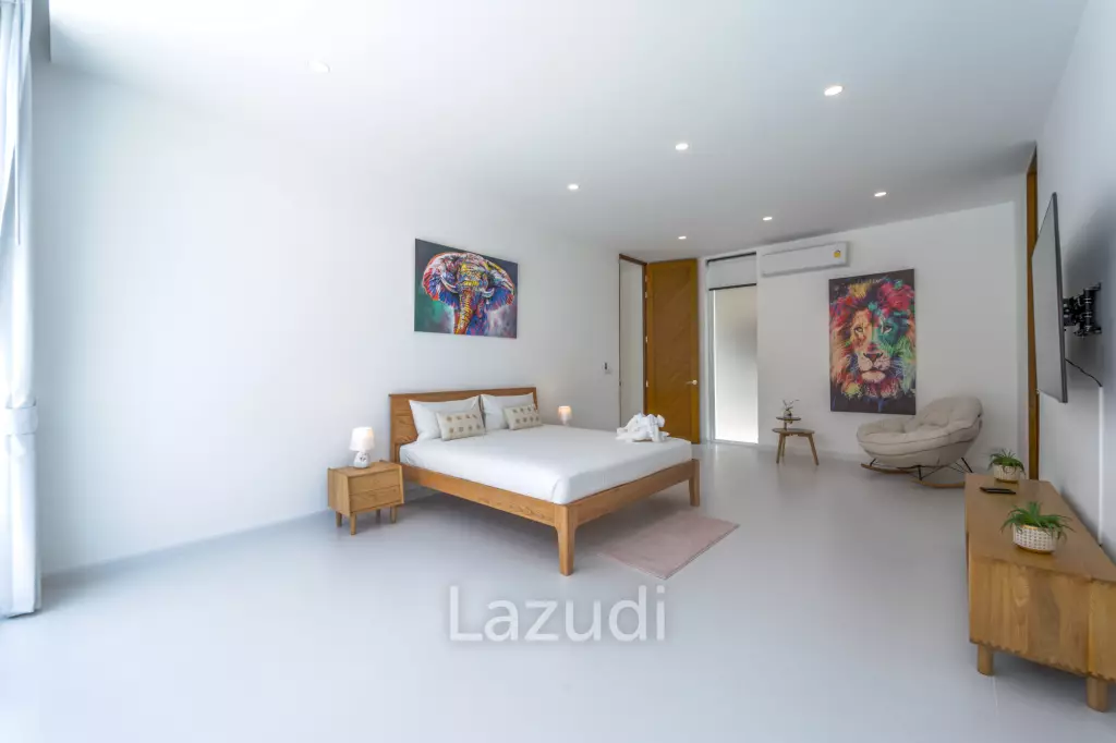 Palm Hills: Exclusive 4-Bed Golf Course Home on 1150 Sqm Plot