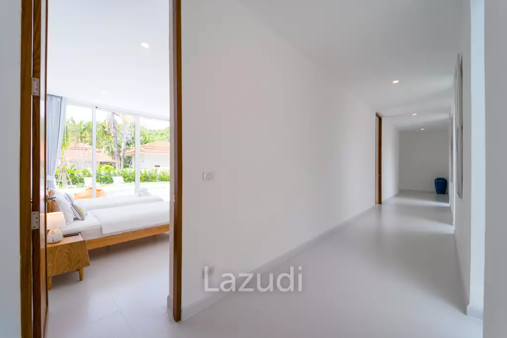 Palm Hills: Exclusive 4-Bed Golf Course Home on 1150 Sqm Plot