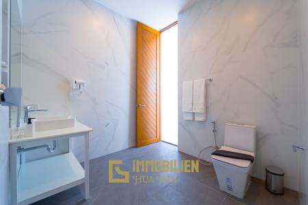 Golfplatz Lage / Einzugsbereit / 1.150 qm Grundstück / 320 qm Wohnfläche