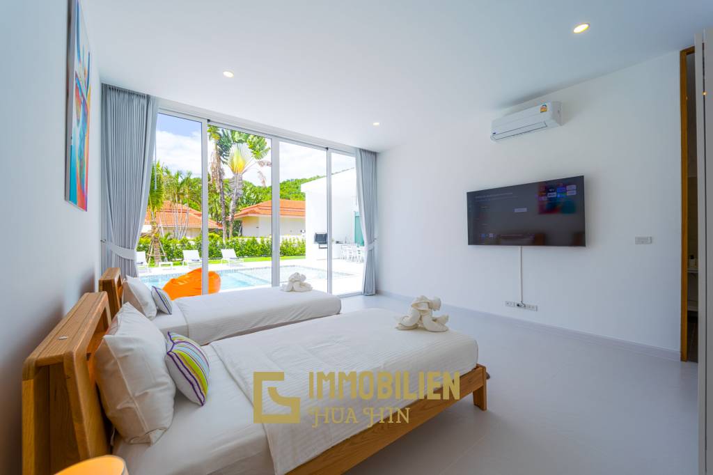 Golfplatz Lage / Einzugsbereit / 1.150 qm Grundstück / 320 qm Wohnfläche