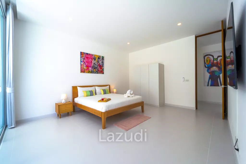 Palm Hills: Exclusive 4-Bed Golf Course Home on 1150 Sqm Plot