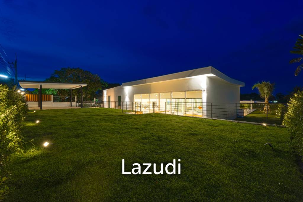 Palm Hills: Exclusive 4-Bed Golf Course Home on 1150 Sqm Plot