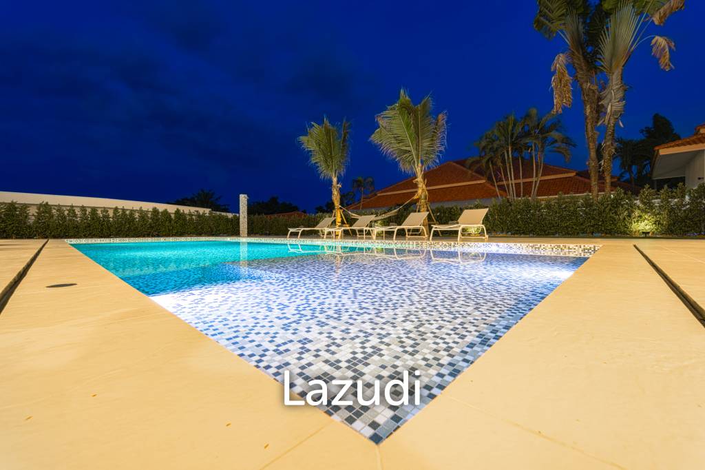Palm Hills: Exclusive 4-Bed Golf Course Home on 1150 Sqm Plot