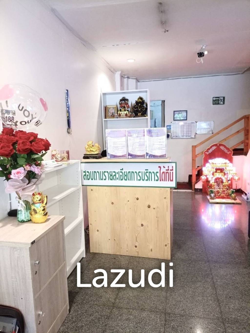 Commercial Building for Rent on Sukhumvit Main Road near BTS Phrom Phong