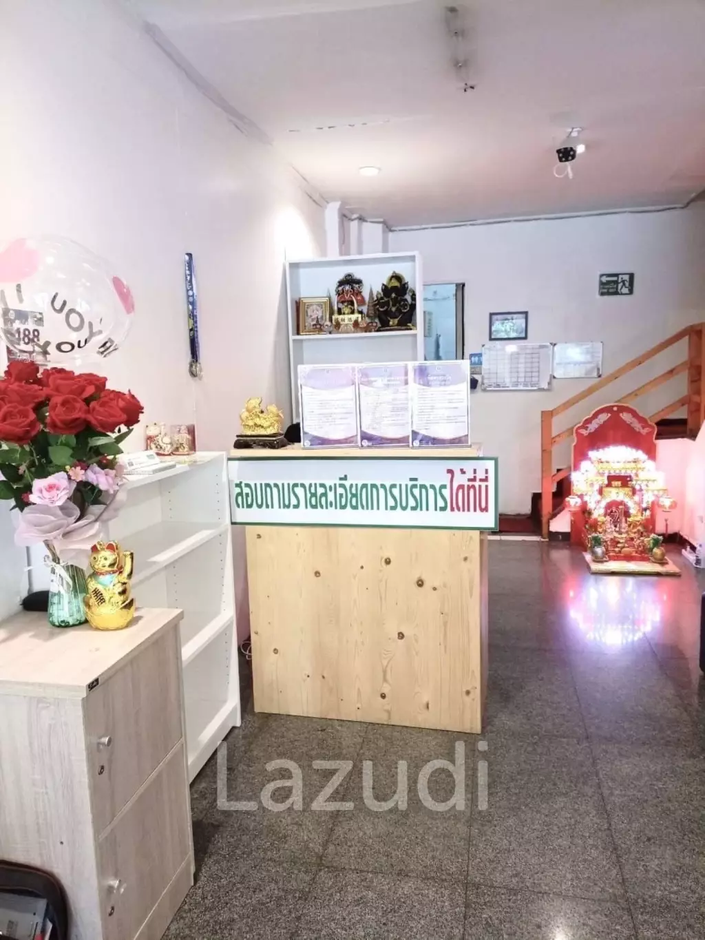 Commercial Building for Rent on Sukhumvit Main Road near BTS Phrom Phong