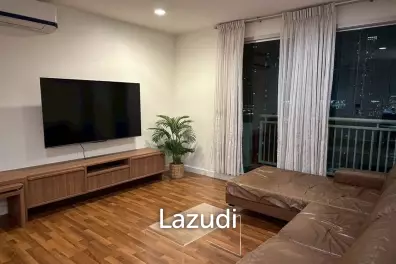 1 Bed 1 Bath 56 SQ.M Centric Scene Phaholyothin 9