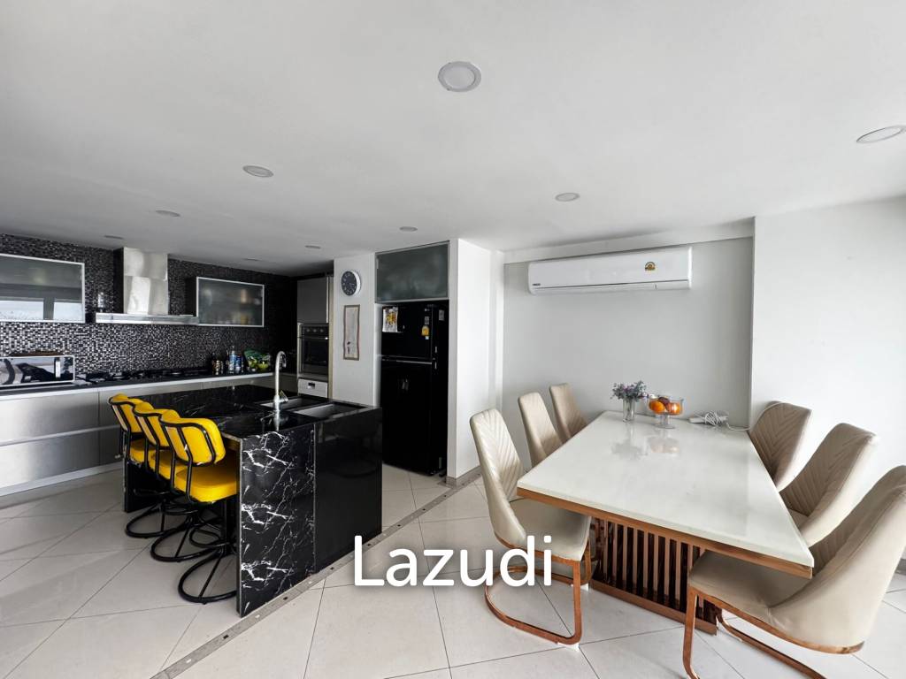 Luxury Sea View 4-Bedroom Villa for Rent in Bay View