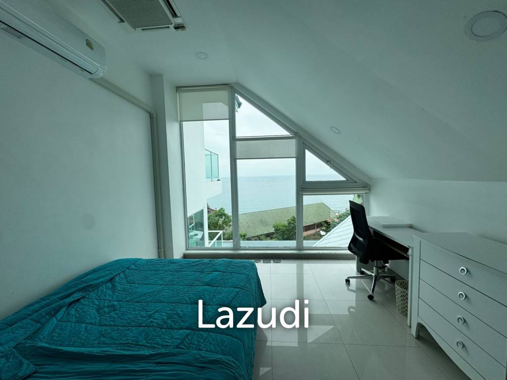 Luxury Sea View 4-Bedroom Villa for Rent in Bay View