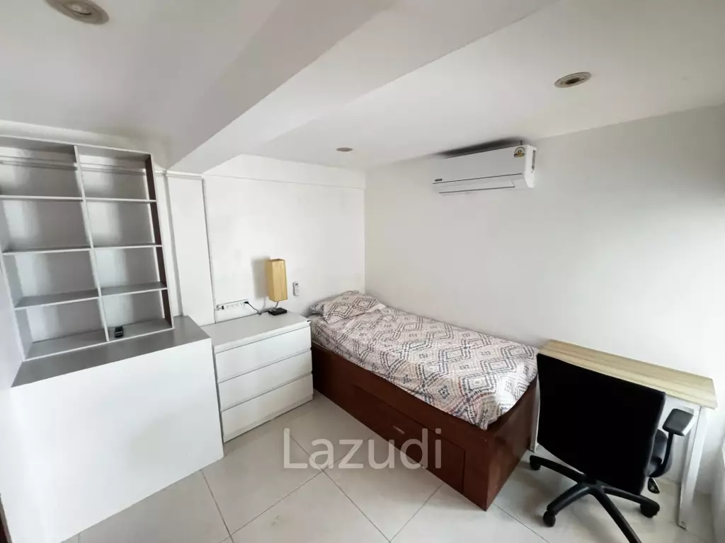 Luxury Sea View 4-Bedroom Villa for Rent in Bay View