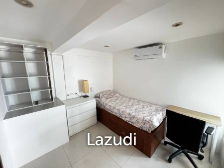 Luxury Sea View 4-Bedroom Villa for Rent in Bay View