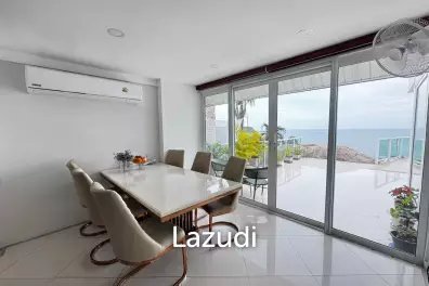 Luxury Sea View 4-Bedroom Villa for Rent in Bay View