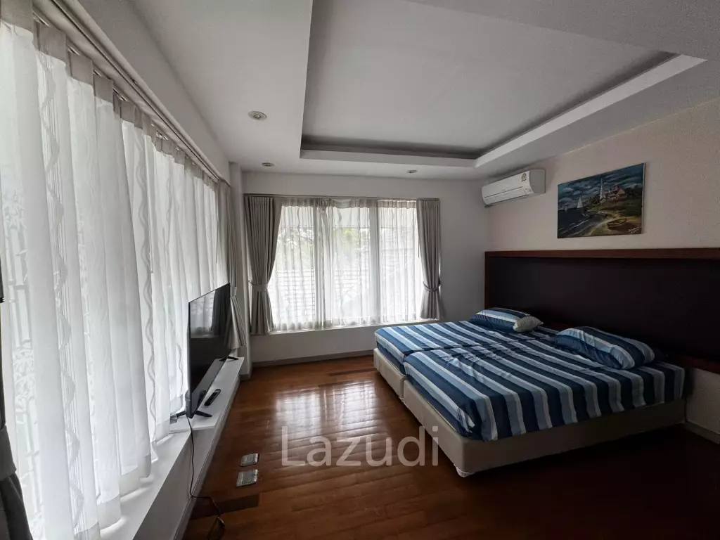 Luxury Sea View 4-Bedroom Villa for Rent in Bay View