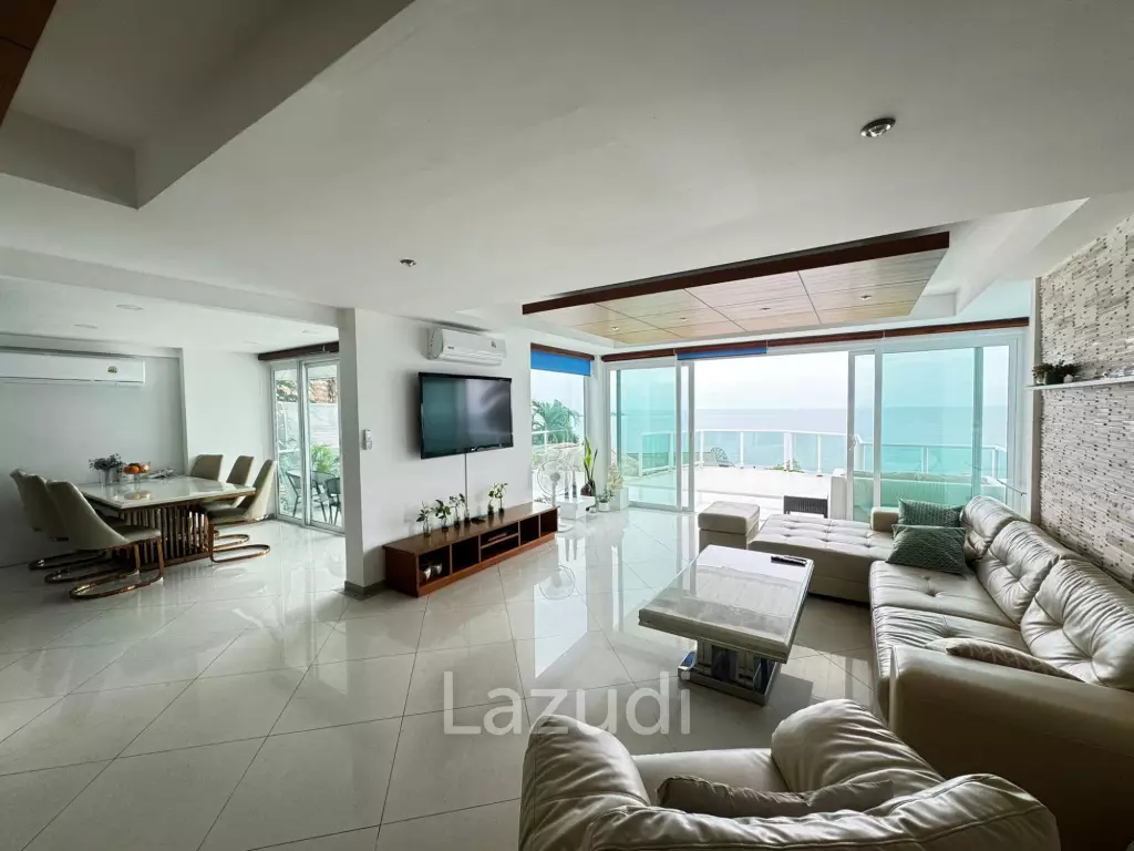 Luxury Sea View 4-Bedroom Villa for Rent in Bay View