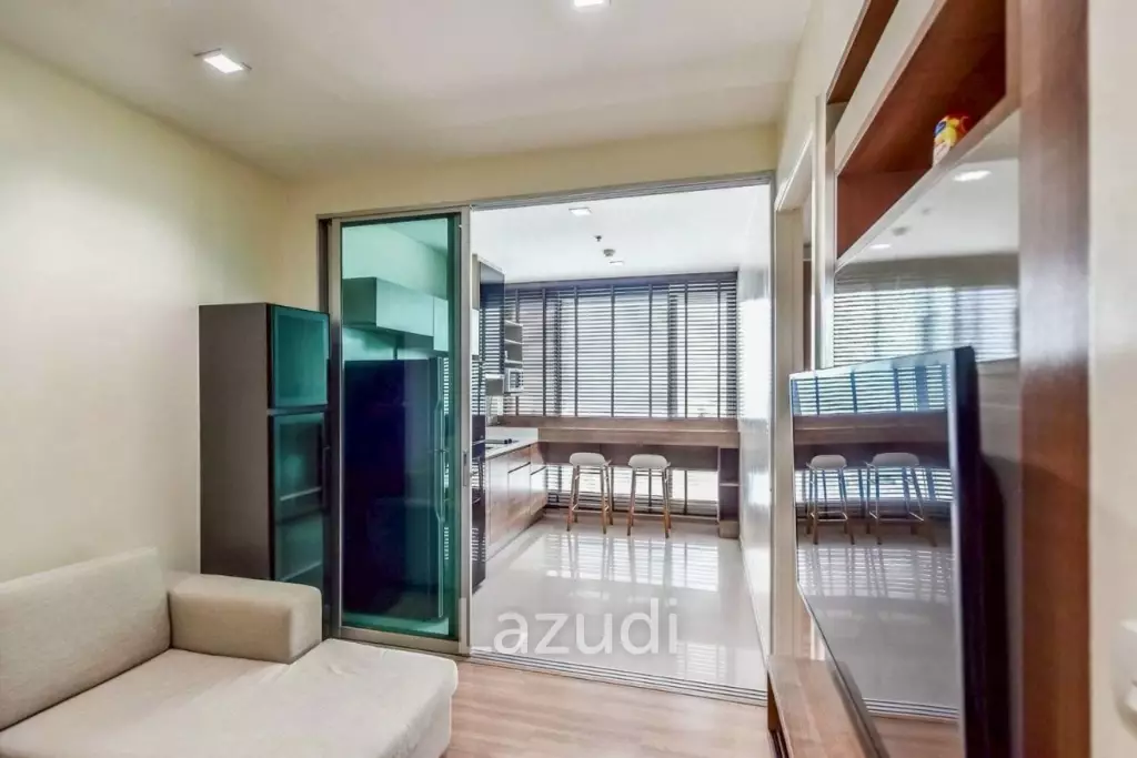 1 Bed 1 Bath 45 SQ.M Rhythm Phahol-Ari