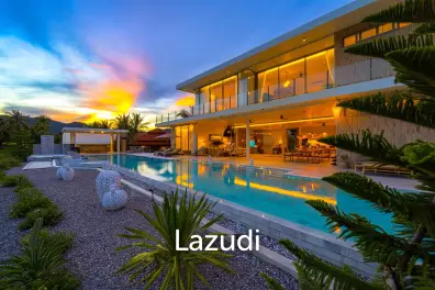 Exclusive Waterfront Villa: 6-Bed Luxury at Palm Hills Golf Club