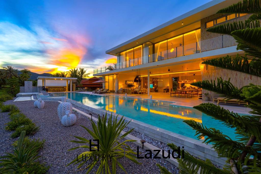 Située au bord d'un lac, à proximité d'un terrain de golf / Terrain de 1 600 m² / 6 chambres