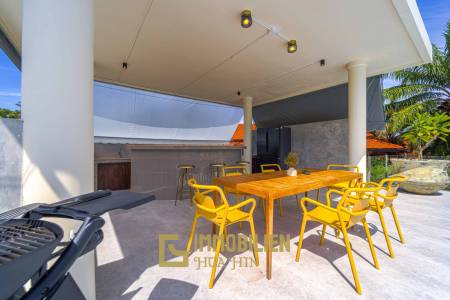 Seelage am Golfplatz / 1.600 großes Grundstück / 6 Schlafzimmer