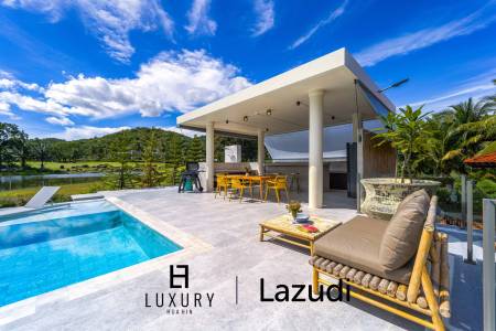 Située au bord d'un lac, à proximité d'un terrain de golf / Terrain de 1 600 m² / 6 chambres