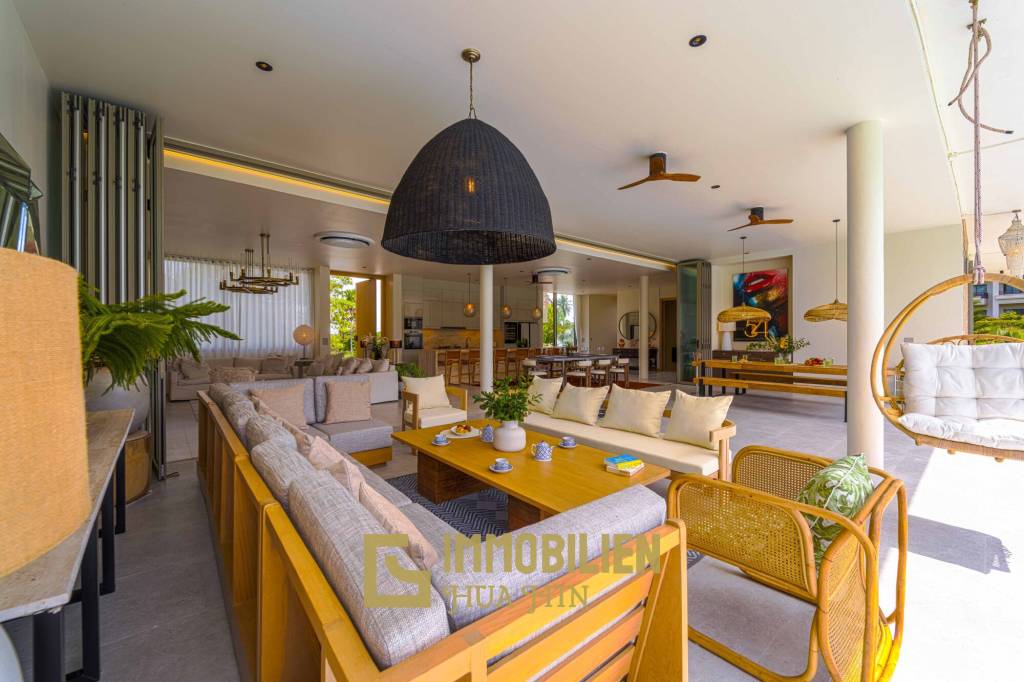 Seelage am Golfplatz / 1.600 großes Grundstück / 6 Schlafzimmer