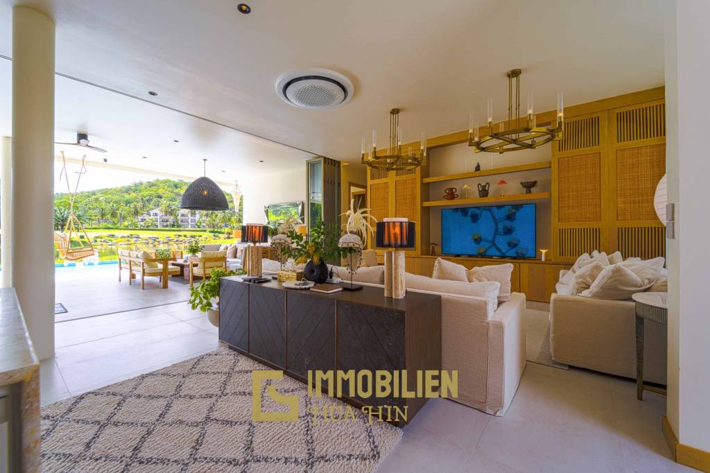 Seelage am Golfplatz / 1.600 großes Grundstück / 6 Schlafzimmer