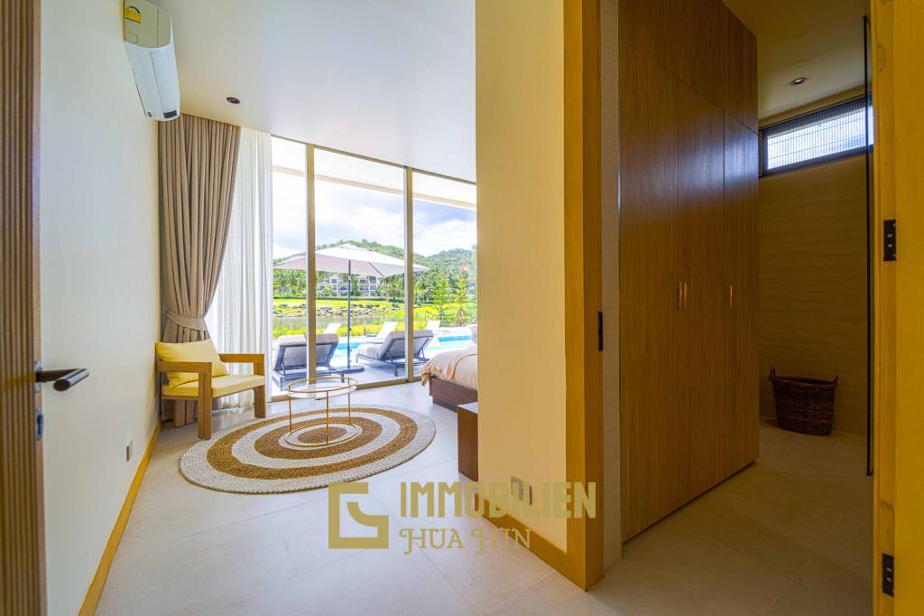 Seelage am Golfplatz / 1.600 großes Grundstück / 6 Schlafzimmer