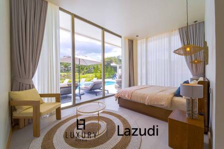 Située au bord d'un lac, à proximité d'un terrain de golf / Terrain de 1 600 m² / 6 chambres