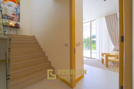 Seelage am Golfplatz / 1.600 großes Grundstück / 6 Schlafzimmer