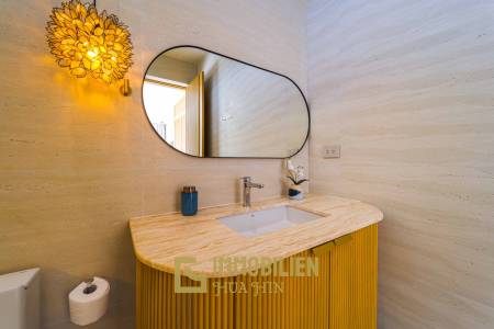 Seelage am Golfplatz / 1.600 großes Grundstück / 6 Schlafzimmer