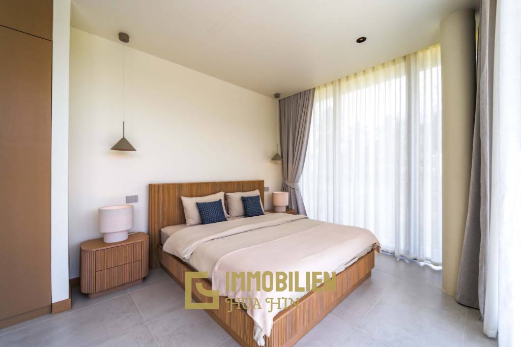 Seelage am Golfplatz / 1.600 großes Grundstück / 6 Schlafzimmer