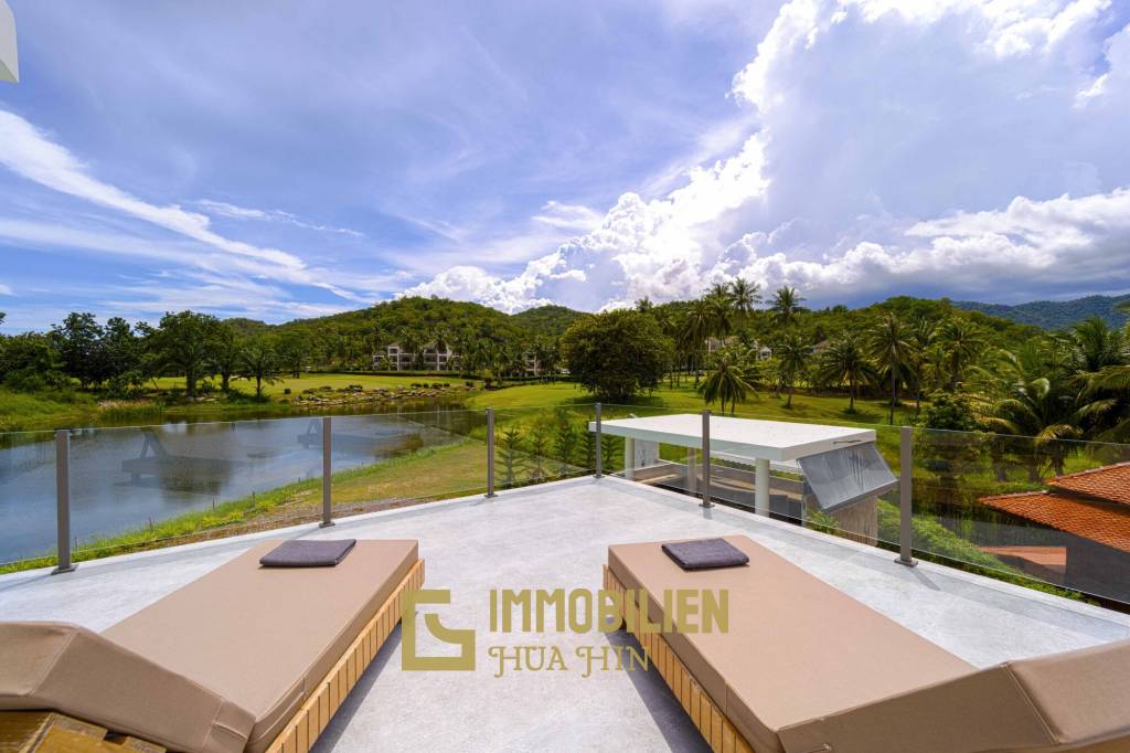 Seelage am Golfplatz / 1.600 großes Grundstück / 6 Schlafzimmer