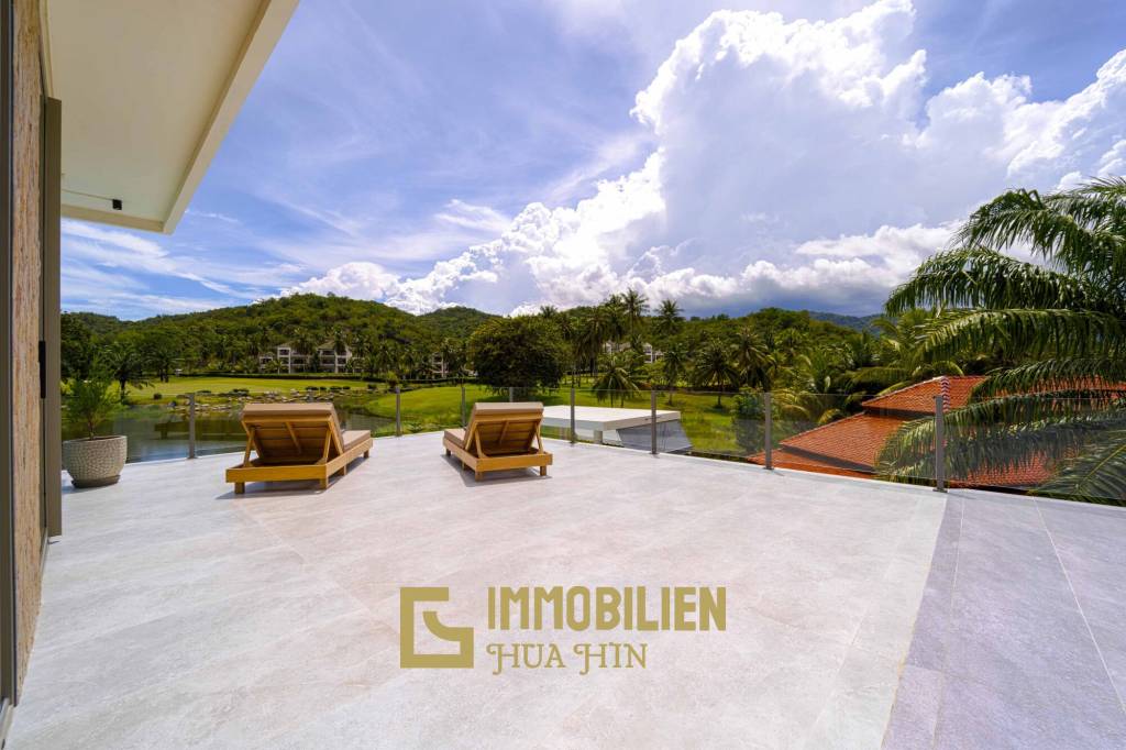 Seelage am Golfplatz / 1.600 großes Grundstück / 6 Schlafzimmer