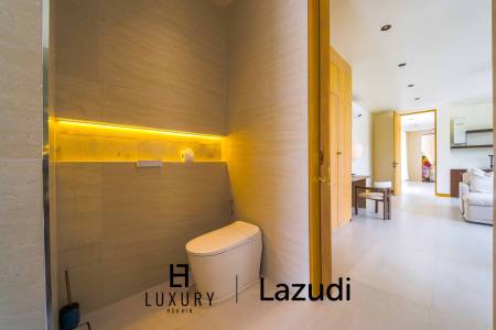 Située au bord d'un lac, à proximité d'un terrain de golf / Terrain de 1 600 m² / 6 chambres