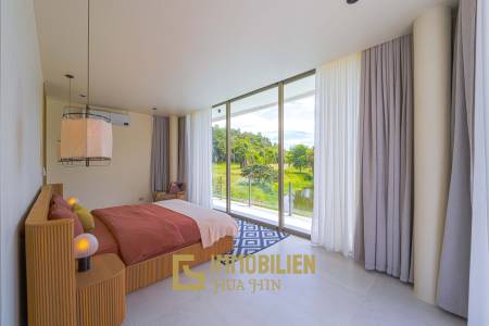 Seelage am Golfplatz / 1.600 großes Grundstück / 6 Schlafzimmer