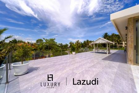 Située au bord d'un lac, à proximité d'un terrain de golf / Terrain de 1 600 m² / 6 chambres