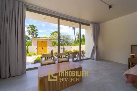 Seelage am Golfplatz / 1.600 großes Grundstück / 6 Schlafzimmer