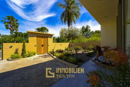 Seelage am Golfplatz / 1.600 großes Grundstück / 6 Schlafzimmer