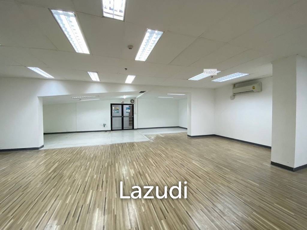 Retail Space for Lease in Ocean Tower 1 Bangkok