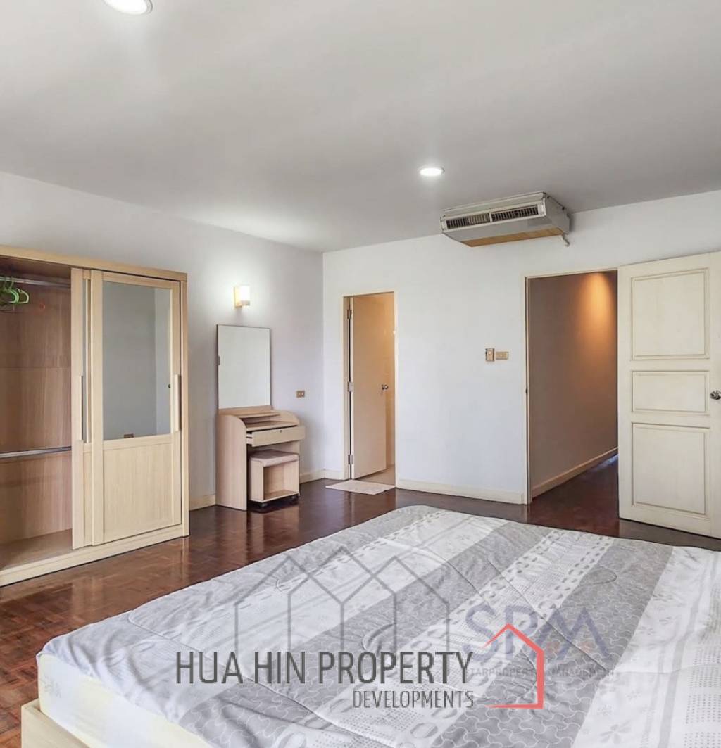 BAAN SASUAN HUA HIN NEAR KHAO TAO (AGENT) : 3 bed town house