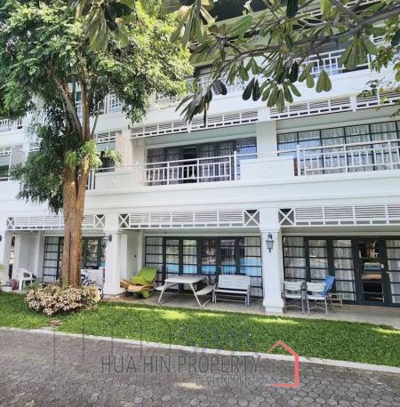 BAAN SASUAN HUA HIN NEAR KHAO TAO (AGENT) : 3 bed town house