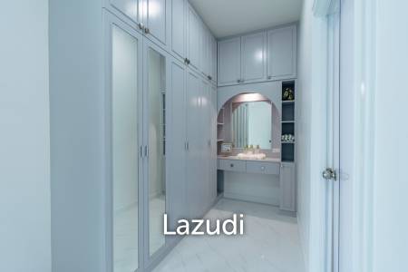 380 ตร.ม 3 เตียง 3 อาบน้ำ วิลล่า For ขาย