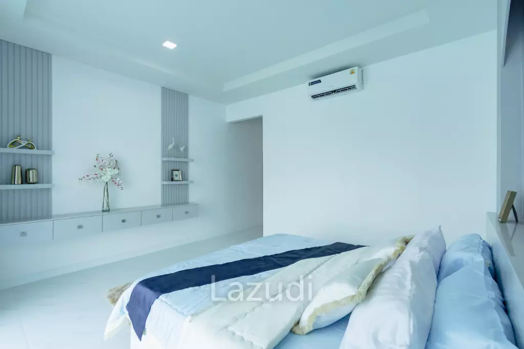 Modern Villa Oasis in Thap Tai Hua Hin