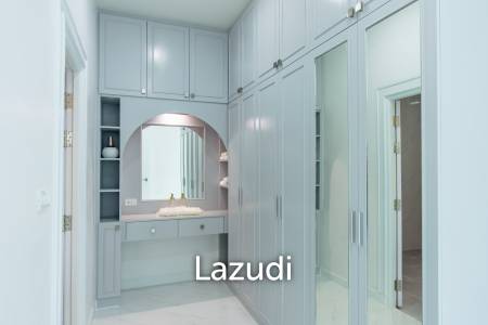 380 ตร.ม 3 เตียง 3 อาบน้ำ วิลล่า For ขาย