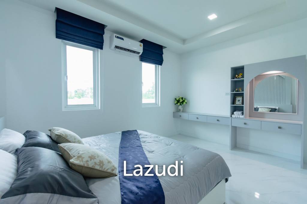 380 ตร.ม 3 เตียง 3 อาบน้ำ วิลล่า For ขาย