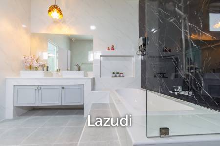 380 ตร.ม 3 เตียง 3 อาบน้ำ วิลล่า For ขาย