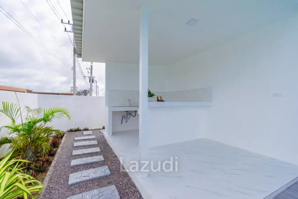 Modern Villa Oasis in Thap Tai Hua Hin