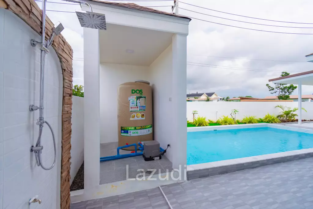 Modern Villa Oasis in Thap Tai Hua Hin
