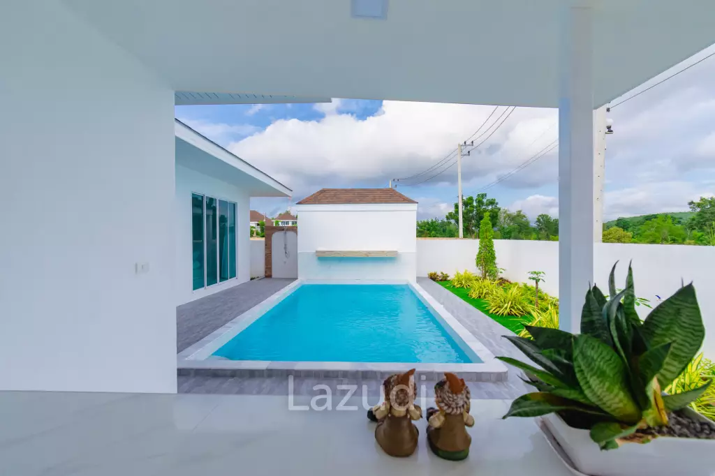 Modern Villa Oasis in Thap Tai Hua Hin