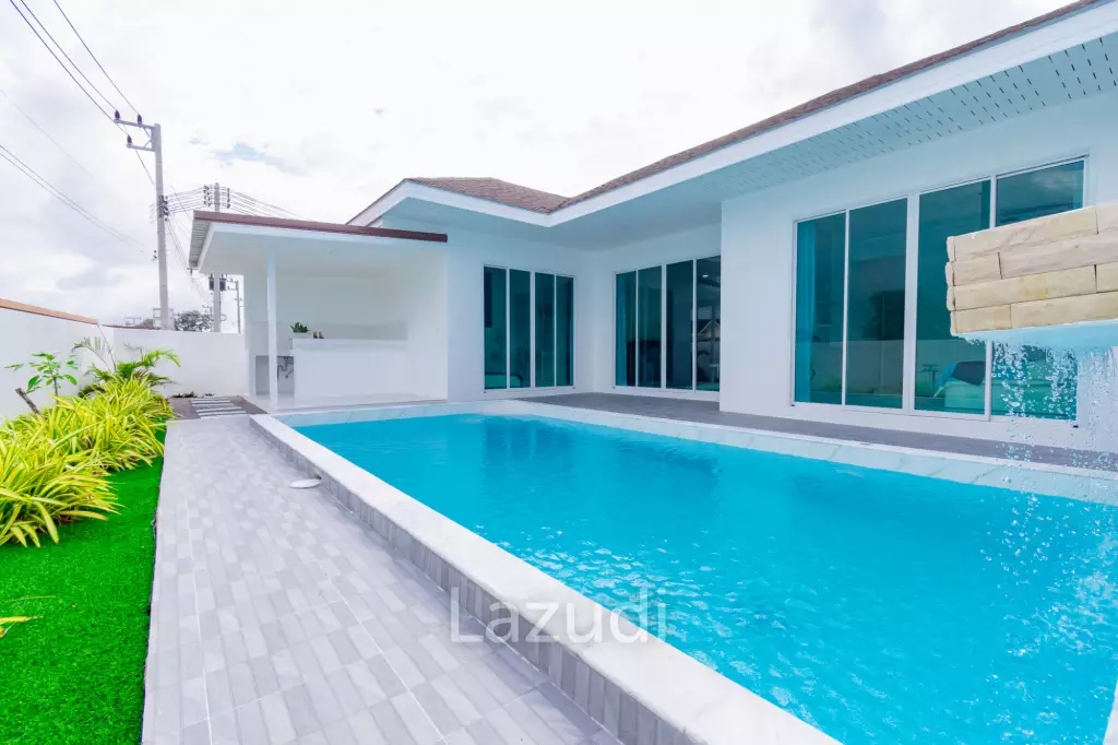 Modern Villa Oasis in Thap Tai Hua Hin