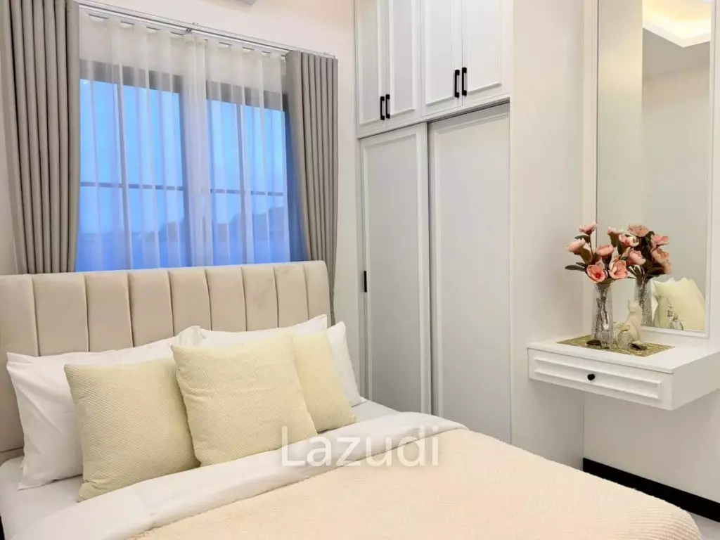3 Bedroom 3 Bathroom 200 SQ.M. T.W. Garden Hill